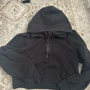 lululemon cropped scuba hoodie